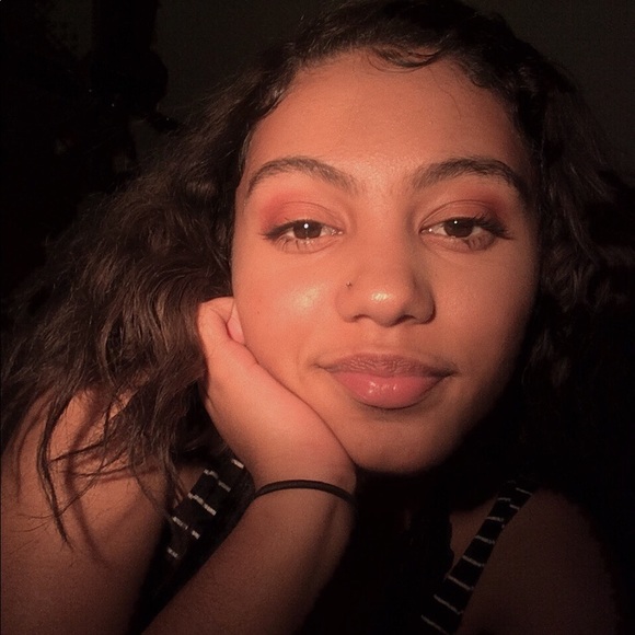 Meet your Posher, Presley - Picture 1 of 1